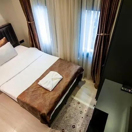 Single With Sea View, Next To Hagia Sofia *